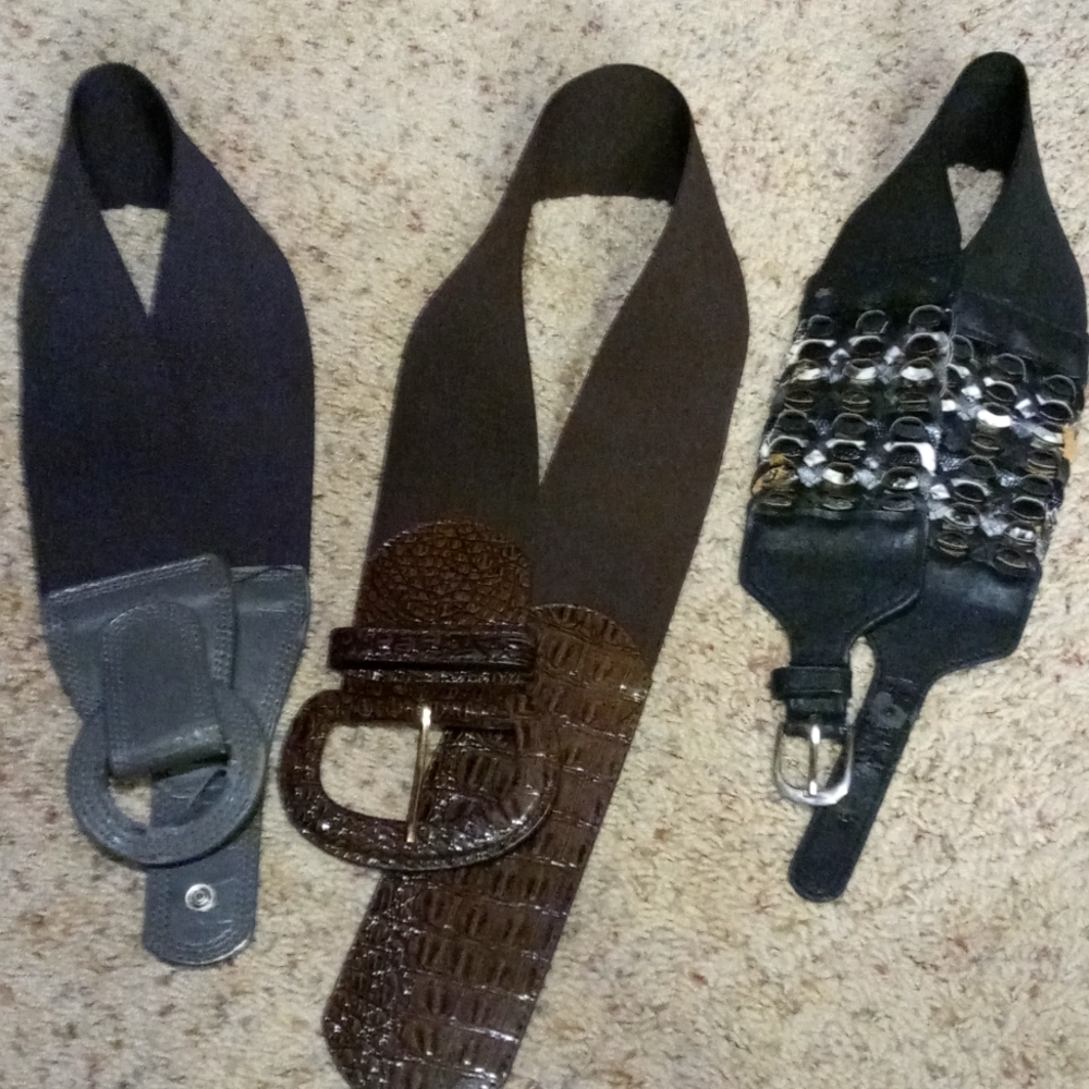 3 stretchy belts